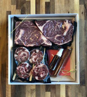 Purim Steaks Gift Box